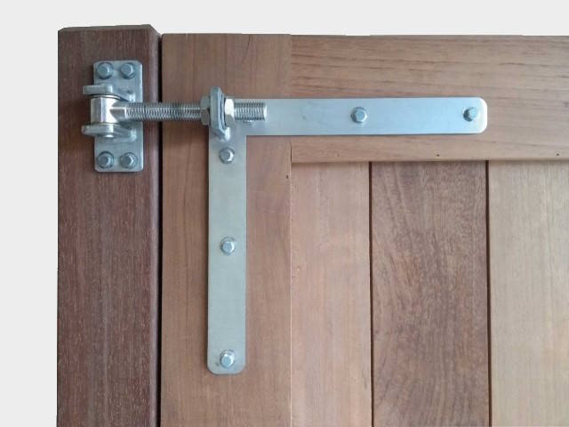sierpoort-detail-inox-grijze-achtergrond-Inspiratie